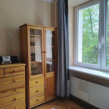 Stary Mokotow Blisko Metra Nie Ma Wynajmu Dlugoterminowego Najdluzszy To 2 Tygodnie * Варшава