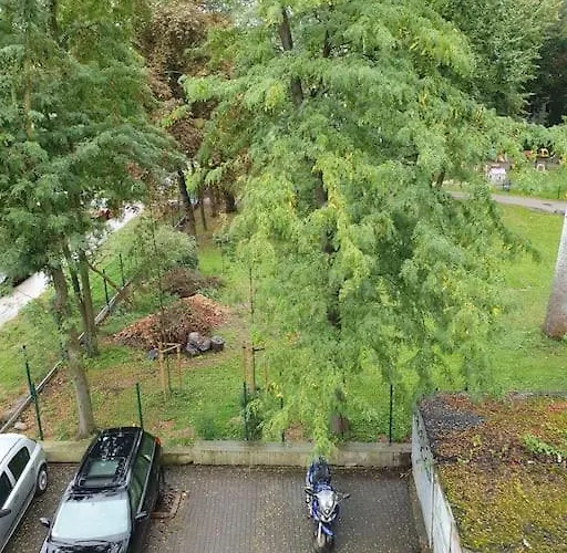 Apartament Stary Mokotów Blisko Metra Nie Ma Wynajmu Długoterminowego Najdłuższy To 2 Tygodnie